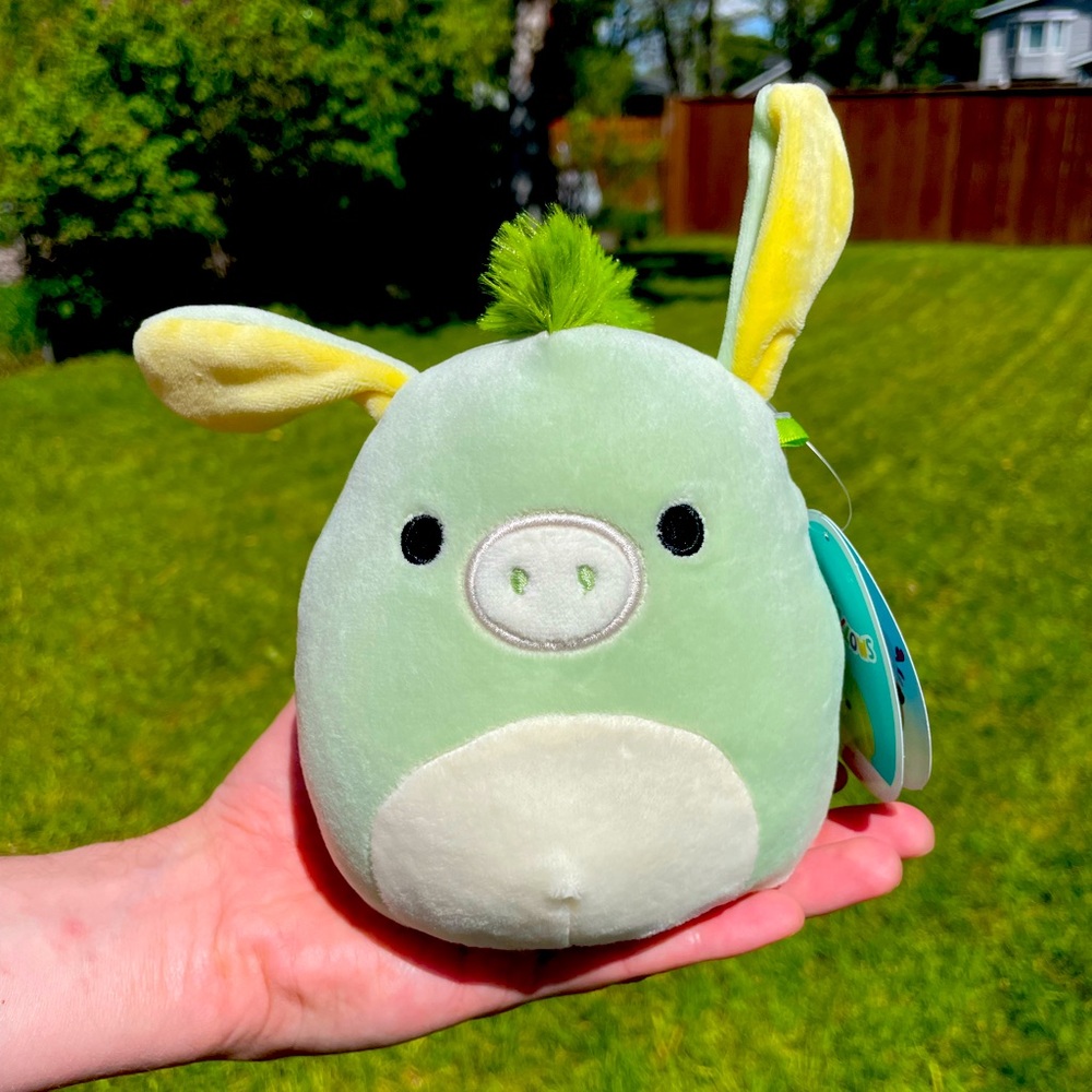 Squishmallows Juniper the green donkey 5 inch!